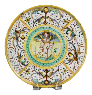 Early Italian Majolica Footed Tazza