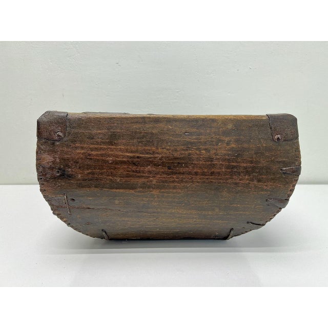 Antique Primitive Chinese Rice Basket in Wood and Iron, 1900s For Sale - Image 11 of 12