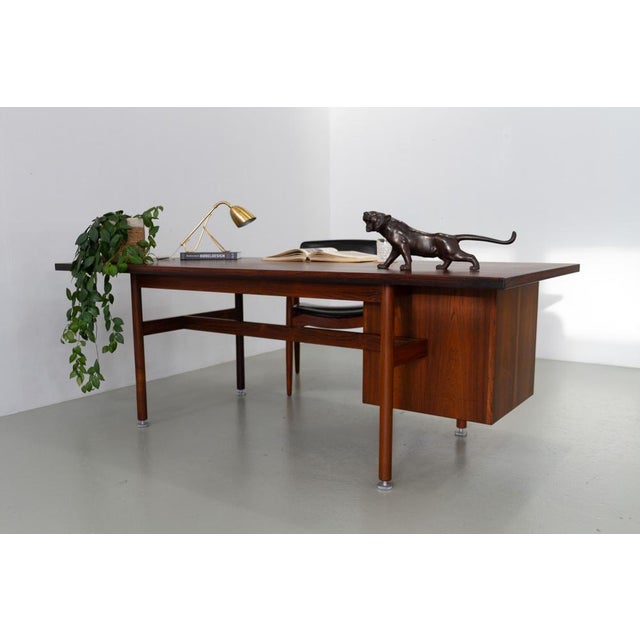 Mid-Century Rosewood Executive Desk with Y Pulls from Jens Risom, 1960s For Sale - Image 16 of 18