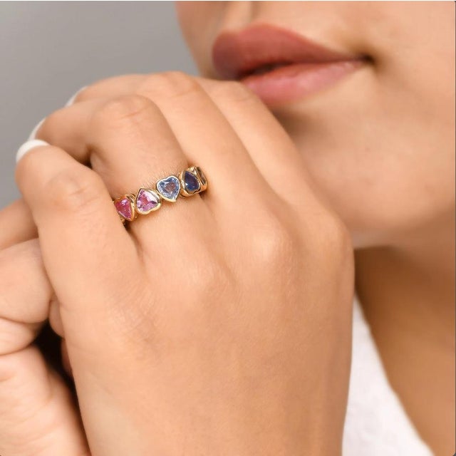 Natural 4.28 cts rainbow sapphire heart upside down ring in 14k gold For Sale - Image 17 of 18