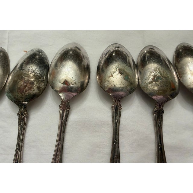 1847 Rogers Bros. “Vintage” Silverplate Flatware Master Set Pattern Introduced 1904 - 148 Pieces For Sale - Image 17 of 17