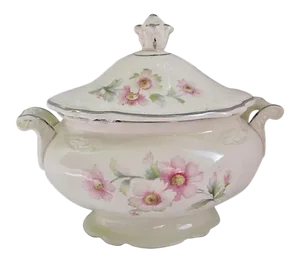 1950s Homer Laughlin Sugar Bowl