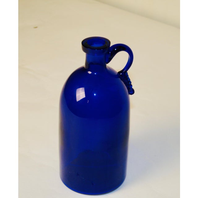 Blue Bottle with Profiled & Polished Edge Attributed to Vittorio Zecchin for A.VE.M, 1940s For Sale - Image 7 of 9