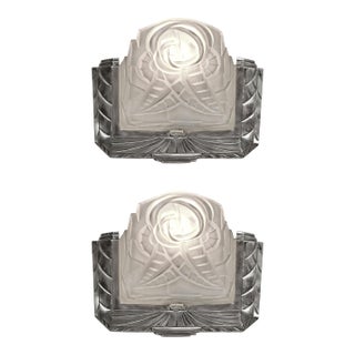 French Art Deco Wall Sconces by Degue 1930 France - A Pair For Sale