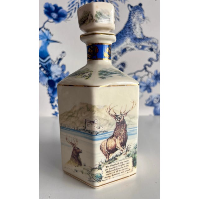 This rare find is decorated by marvelous colorful drawings of: Mosaic, Roman Theater, Wadi Rum, Rabad Castle, Petra, and...