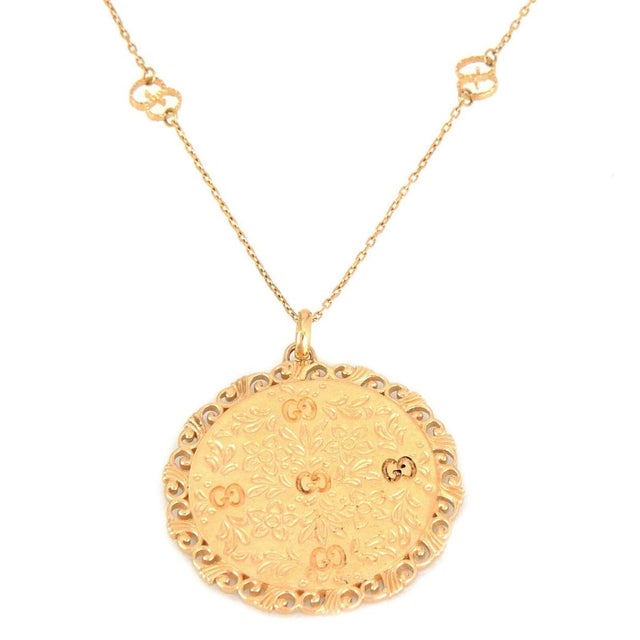 Contemporary Mid 20th Century Gucci Bloom Enamel 18k Yellow Gold Floral Medallion Pendant Necklace 31" For Sale - Image 3 of 8