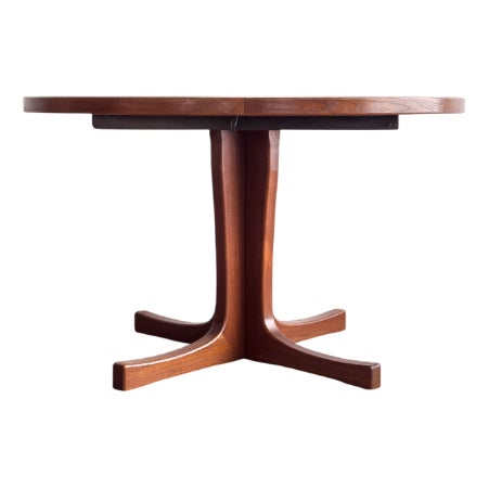Mid-Century Modern Danish Round Teak Dining Table with Extensions For Sale