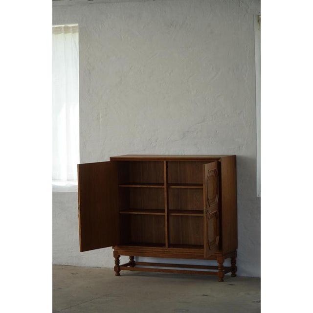 Danish Modern Sclulptural Cabinet in Oak and Burl Wood Veneer, 1950s For Sale - Image 9 of 18