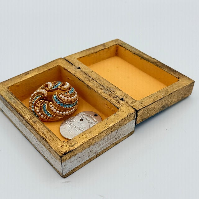Vintage Florentine Wood Gilded Trinket Box For Sale - Image 4 of 9