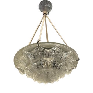 Acanthus Pendant Light by R. Lalique, 1926 For Sale
