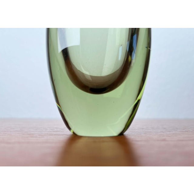 Holmegaard Mid-Century Modern Danish Glass Vase by Per Lütken for Holmegaard, 1960s For Sale - Image 4 of 13