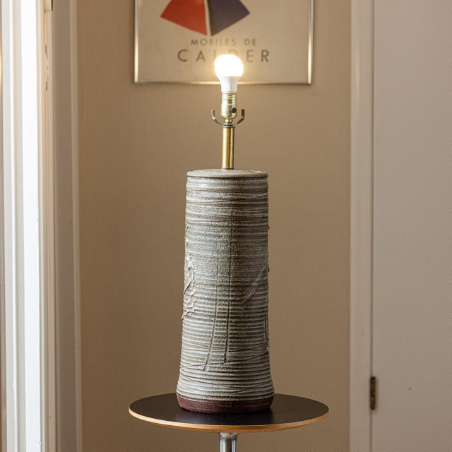1960s Bob Kinzie Studio Pottery Table Lamp for Affiliated Craftsmen, Early Unsigned Example For Sale In Sacramento - Image 6 of 14