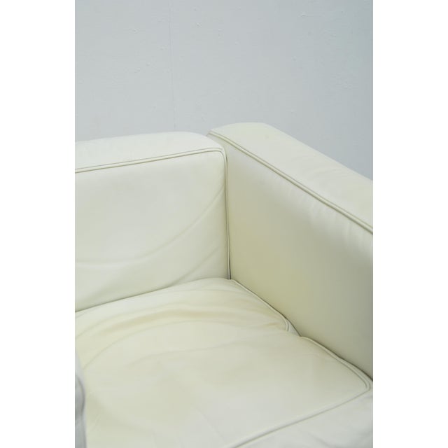 LC2 Armchair by Le Corbusier, Pierre Jeanneret and Charlotte Perriand for Cassina, 1920s For Sale - Image 16 of 18