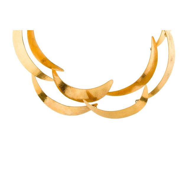 1990s Herve Van Der Straeten Choker Collar Necklace Scalloped Edges 24k Gold Plated For Sale - Image 4 of 10