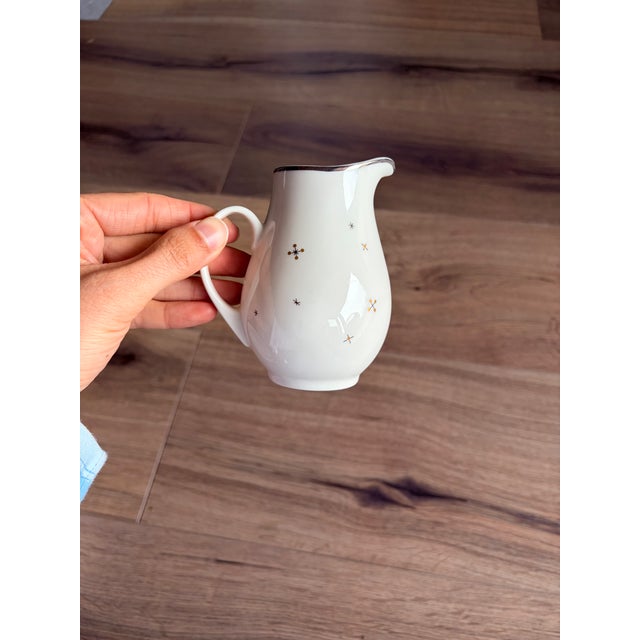 Syracuse China 1960s Syracuse China "Evening Star" Space Age Plateware - 30 Piece For Sale - Image 4 of 10