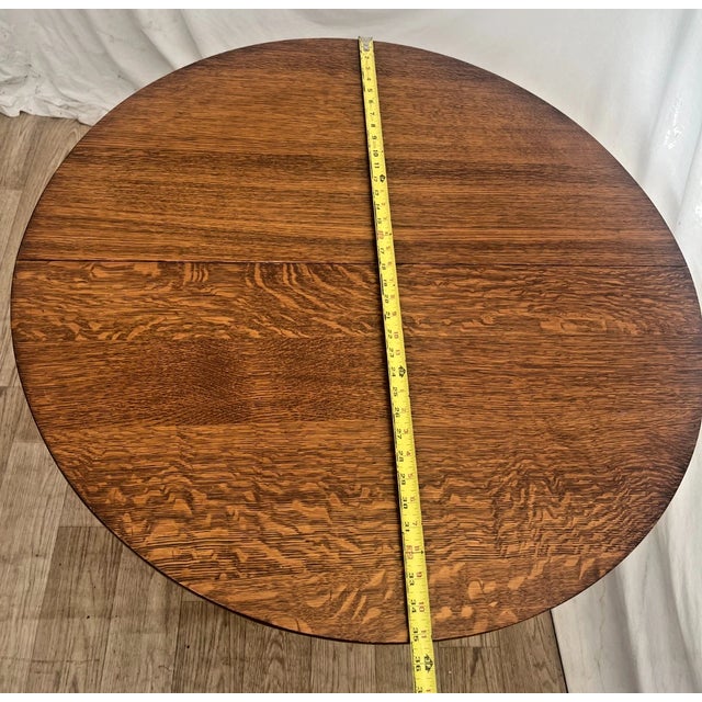 Round Pedestal Expanding Dining Table Antique Arts & Crafts Quarter-Sawn Oak For Sale - Image 13 of 15