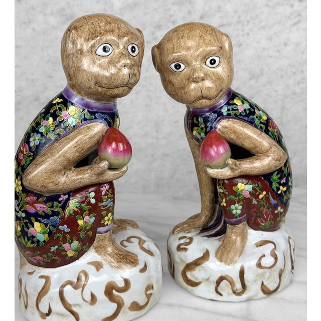 Vintage Chinese Chinoiserie Porcelain Monkey Holding Peach Sculpture - A Pair For Sale - Image 9 of 10