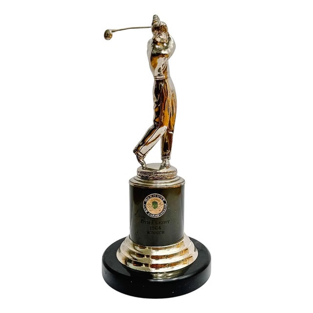 Mid-Century 1964 Oakmont Club Men's Championship Figural Golf Trophy For Sale