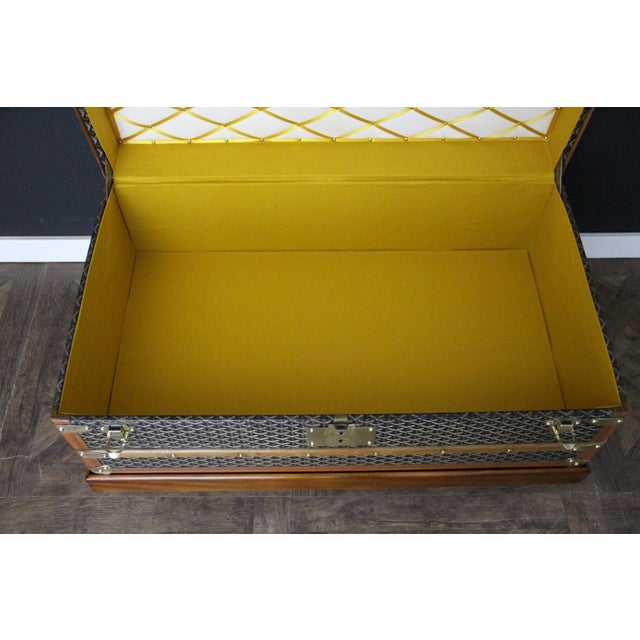 Vintage Herringbone Canvas Trunk from Goyard, 1920s For Sale - Image 13 of 18
