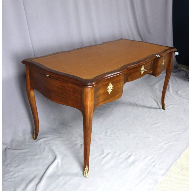 Louis XV Desk with Drawers For Sale - Image 6 of 13