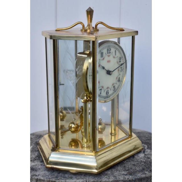Share Welby Kieninger Obergfell Clock Vintage 400 Day Anniversary Brass Hexagon Glass For Sale - Image 14 of 17