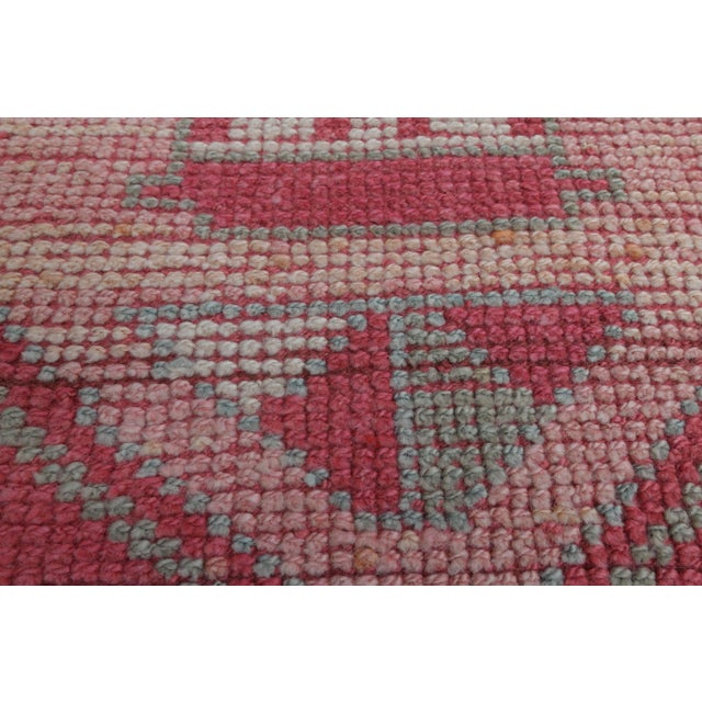 1970s 1970s Vintage Turkish Oushak Handmade Wool Cotton Pink Runner Rug For Sale - Image 5 of 11