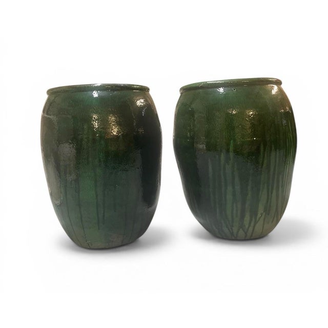 Pair of Vintage Emerald Green Glazed Ceramic Planters For Sale - Image 4 of 11