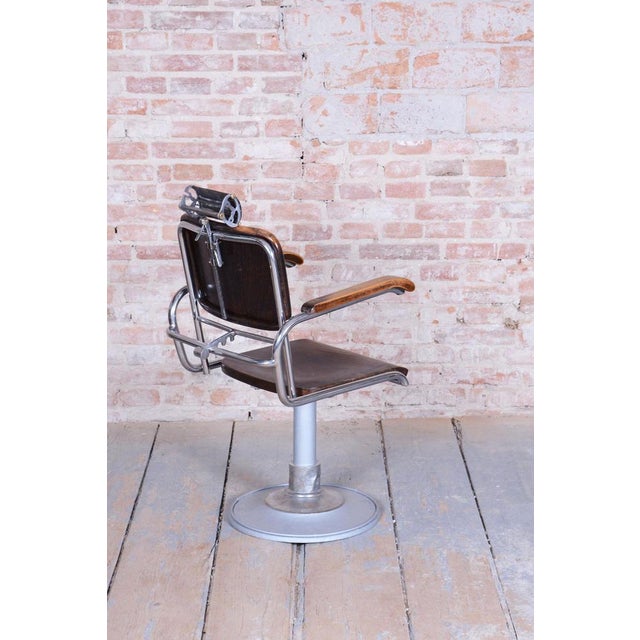 Bauhaus Hairdresser Chair in Beech attributed to Mücke - Melder, Czech, 1930s For Sale - Image 6 of 18