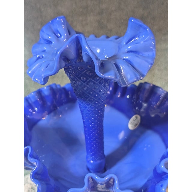 Mid-Century Modern Vintage Mid-Century Modern Fenton Periwinkle Blue Diamond Lace One Horn Epergne For Sale - Image 3 of 6