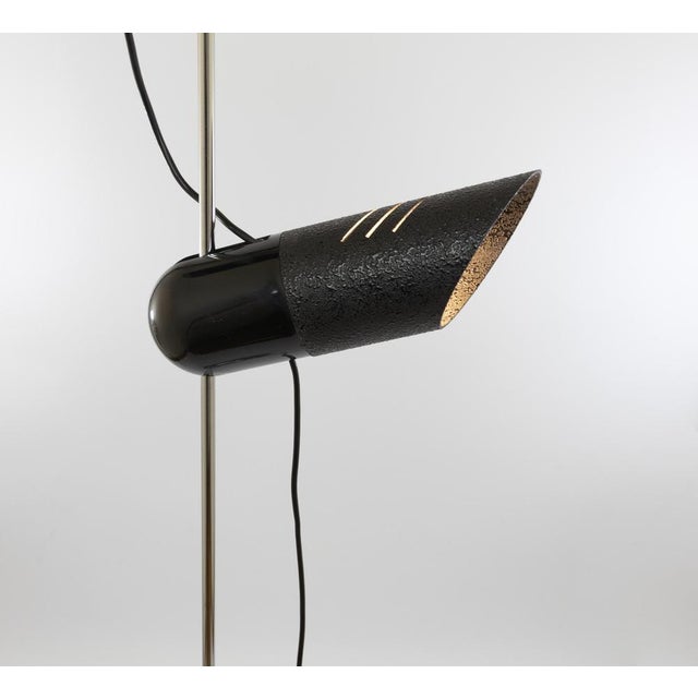 Guzzini Vintage Galdino Floor Lamp by Carlo Urbinati for Guzzini, 1970s For Sale - Image 4 of 8