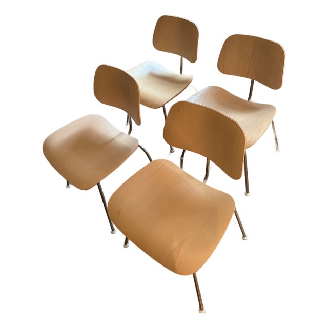 DWR Eames Dining Chair Metal Base Chrome - White Ash For Sale