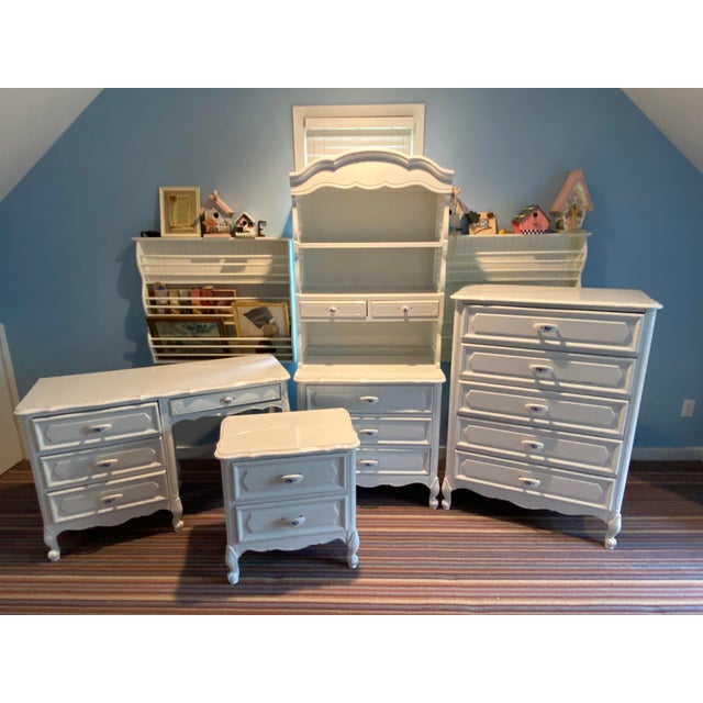 Thomasville Vintage Bedroom Furniture 1950s White Nightstand For Sale - Image 4 of 7