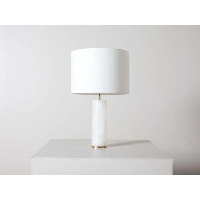 Layla alabaster column table lamp