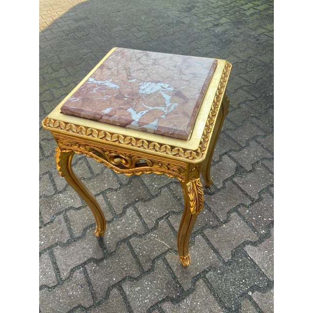 French 1990s French Louis XVI Gold Pink Marble Side Tables Pair For Sale - Image 3 of 17
