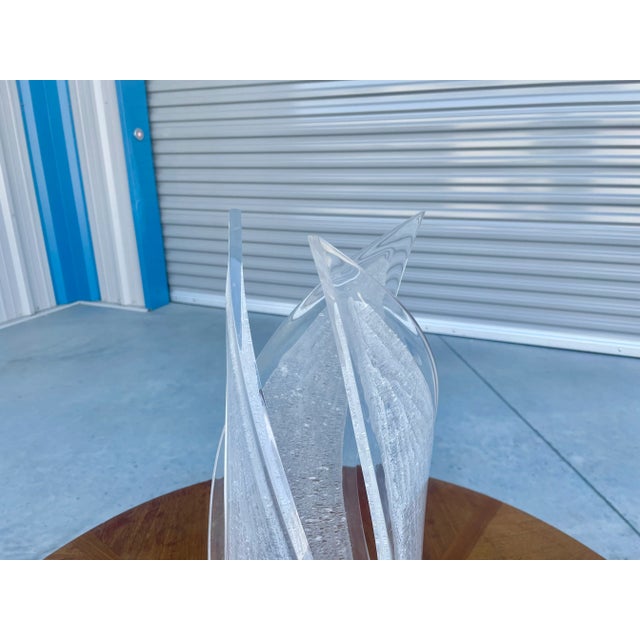 Transparent 1960s Mid-Century Acrylic Lamp For Sale - Image 8 of 8