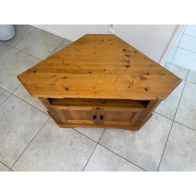 Wood Rustic Farmhouse Corner Cabinet in Spruce Wood, 1980s For Sale - Image 7 of 8