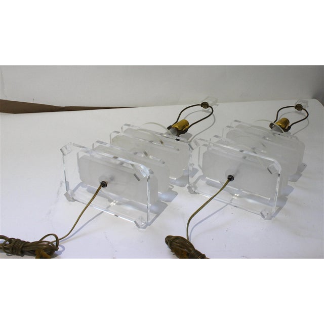 Transparent 1980s Lucite Table Lamps Clear and Frosted Geometric Form - a Pair For Sale - Image 8 of 12