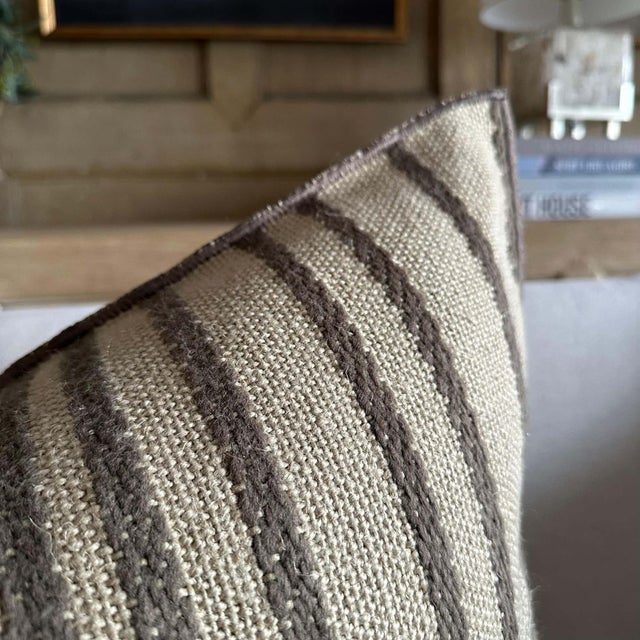 French Custom French Linen Embroidered Double Sided Pillow With Insert For Sale - Image 3 of 5