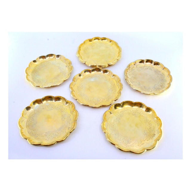 Bread Plates in Gilded Silver with Engraved Plant Motifs, Set of 8, in Good conditions. Designed 1920 to 1949