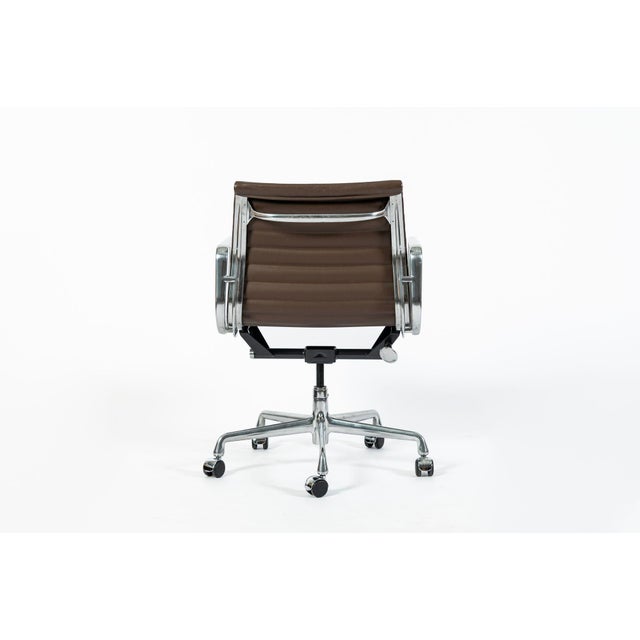 Eames Herman Miller Aluminum Group Thin Pad Brown Leather Office Chair, 2008 For Sale In Detroit - Image 6 of 18