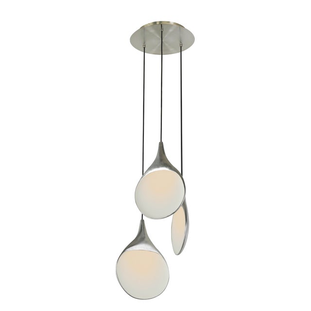 Contemporary Stillabunt by Oggetti Ceramic 3-Port Chandelier, Silver For Sale - Image 3 of 3