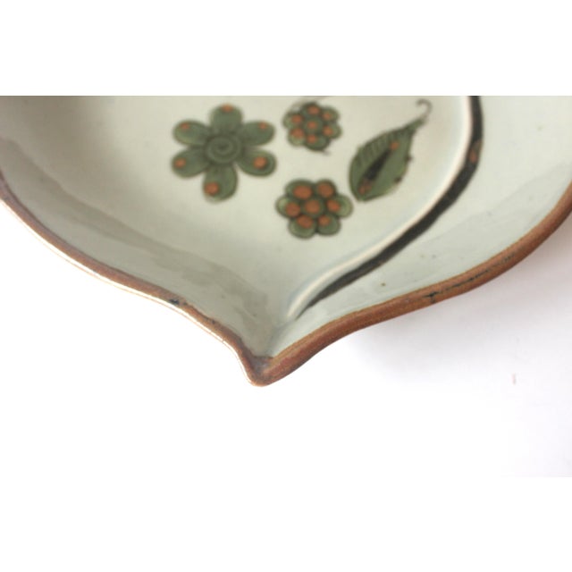Vintage El Palomar Ken Edwards Handmade Pottery Bird Dish Plate Leaf Shape Bohemian Ceramic Mexican Platter Bowl For Sale - Image 11 of 11