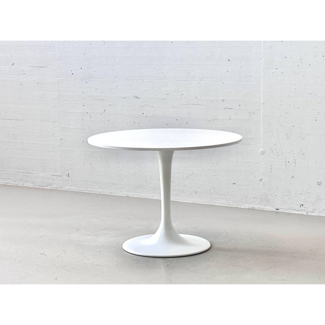 Modern Round Docksta Tulip Table in White from Ikea, 2010s For Sale - Image 3 of 14