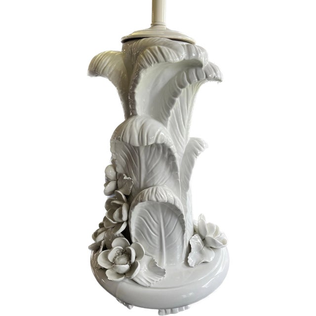 Mid 20th C. Hollywood Regency Serge Roche Style Italian Blanc De Chine Porcelain Ostrich Feather Lamp For Sale - Image 10 of 13