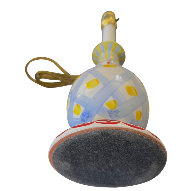 White 1990s Hand-Painted Majolica Table Lamps in the Style of MacKenzie-Childs With Deruta-Inspired Decoration - a Pair For Sale - Image 8 of 9