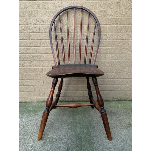 Circa 1790 American Windsor Bow-Back Side Chair With Original Patina For Sale - Image 4 of 13