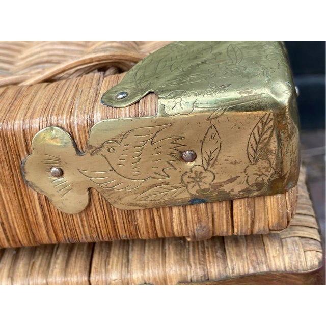 Tan Vintage Mid-Century Asian Style Wicker and Brass Blanket Chest For Sale - Image 8 of 11