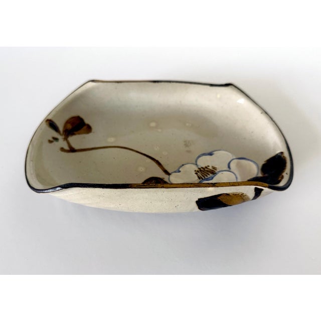 Japanese Ceramic Bowl Makuzu Kozan with Original Inscribed Box For Sale - Image 12 of 15