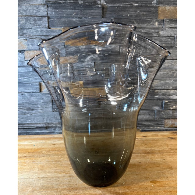 Casamotion Smokey Gray Art Glass Vase With Swirl Design and Ruffled Lip For Sale - Image 9 of 12