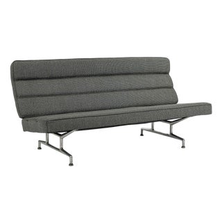 Vintage Mid-Century Modern Eames Model 3473 Sofa for Herman Miller, 1960s For Sale